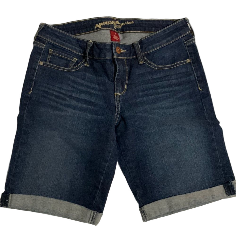 Arizona Jeans Co Blue Size 5 Used. shorts